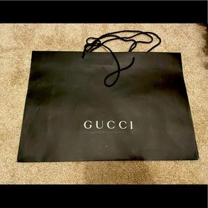Large Gucci shopping bag